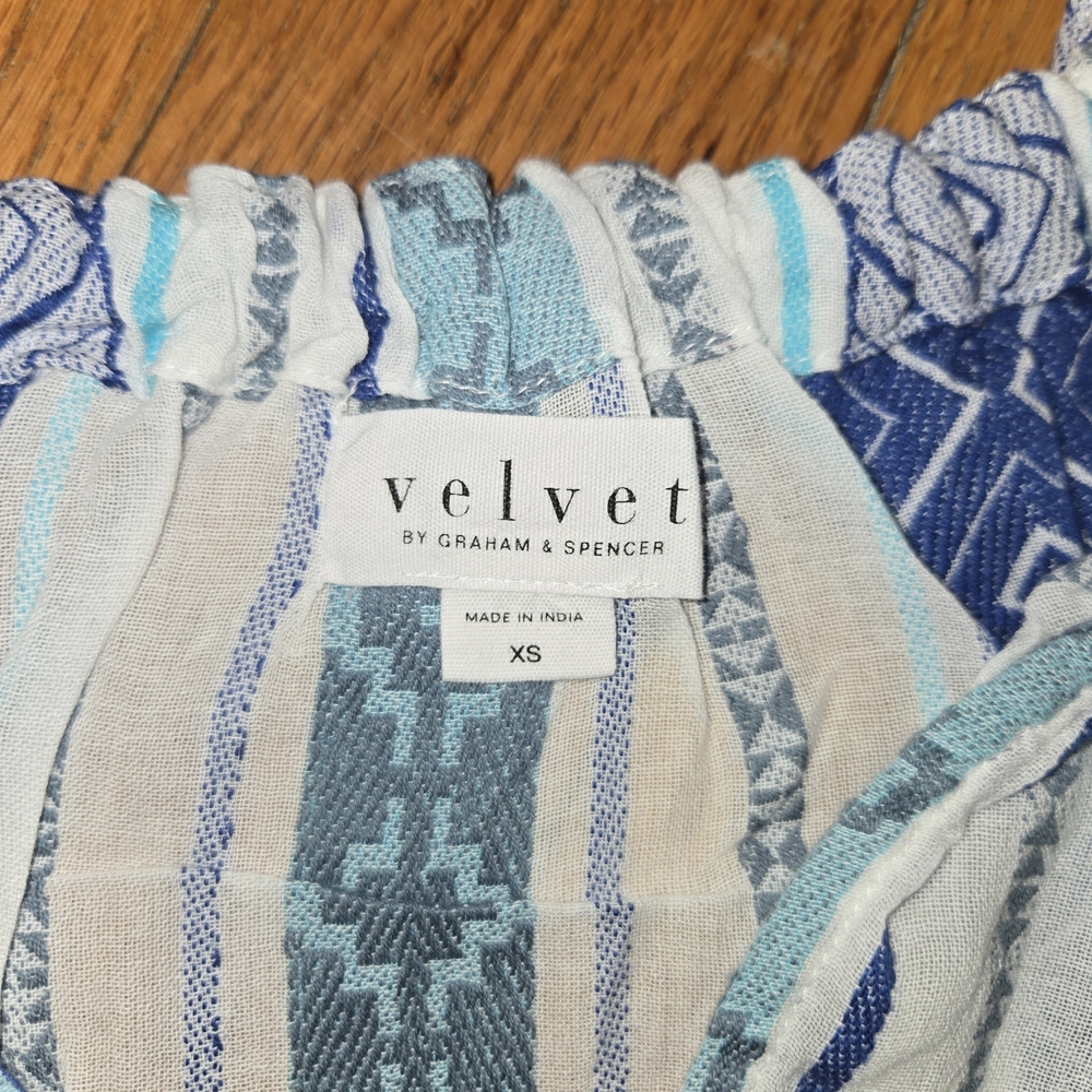 Velvet by Graham & Spencer Kimmy Boho Top Aztec Size XS NWT - Picture 4 of 7